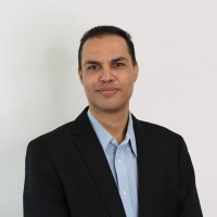 Yariv Oz