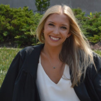 Claire Syverson