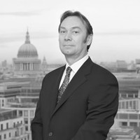 ... Simon Pettitt ...