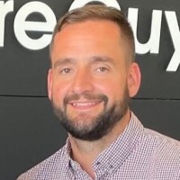 Russell Hogg