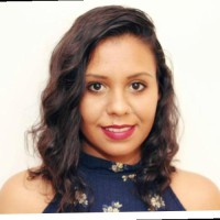 Thais C Araujo Roberts