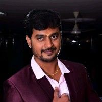 Vicky Vignesh