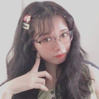 Tường Vi Lê