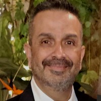 Ruben Armendariz