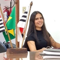 Ana Caroline Ernesto