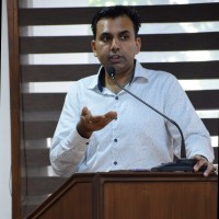Saameer R Garg