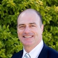 Lindsay Karathanassis