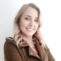 Naomi Van Den Bosch