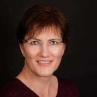 Renate Kostiza