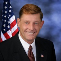 Lance Tlustos, Jr