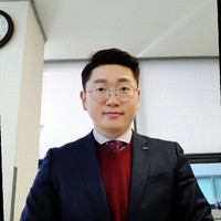 Seung Woo Lee
