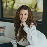 Briana Sisente