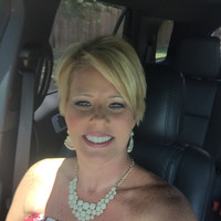 Shelly White
