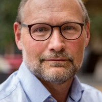 Martin Lester