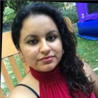Evelyn Flores