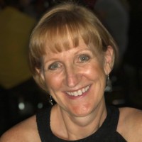 Kim Donohue, Pace