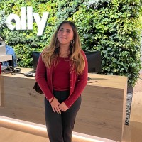 Sheyla Romero-Sobal