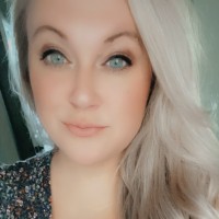Kaylynne B.