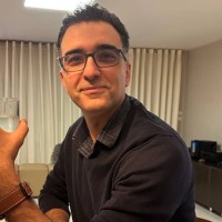 arash salmachi