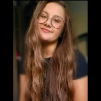 Chloe Bolton