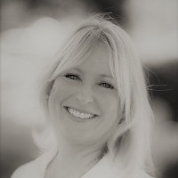 Laura Murray