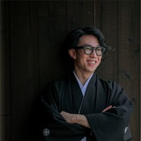 山口紘