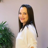 Aline Neves