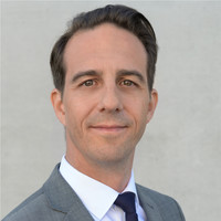 Julien Krieger, Cfa