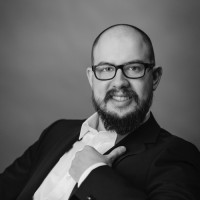 Björn Karoly