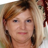 Roxanne Devine