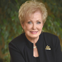 Faye Carlson, Crs