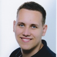 Robert Lorenz