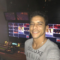 Mike Rabelo De Castro