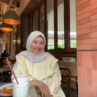 Putri Savina Nur Qutrunada