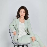 Cyndi Deng