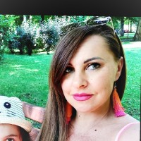 Eniko Jakab