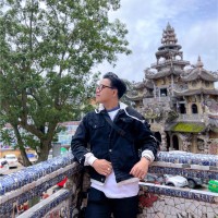 Trung Lê