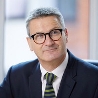 Neil Morgan. Cbii