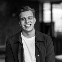 Tom Van Straaten