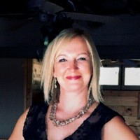 Angie White