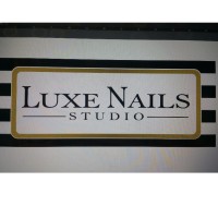 Luxe Nails