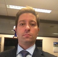 Roberto Nava