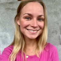 Julia From Rasmussen