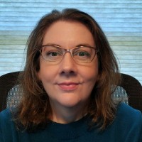 Tracy Dampier, Aptd