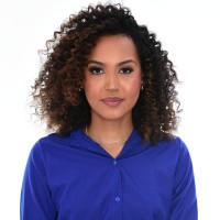 Isadora Tavares