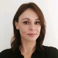 Eva Šarköziová