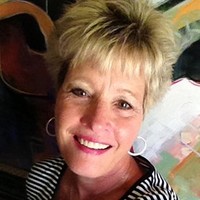 Gail Carr