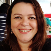 Karen Mesquita