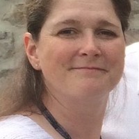 Carolyn Aros