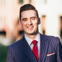 Lucas Hodge, Mpa